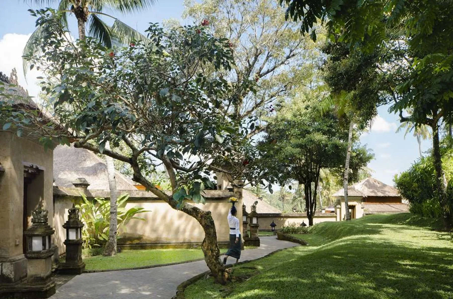 Amandari, Kedewatan Ubud Bali - resort exterior in village setting