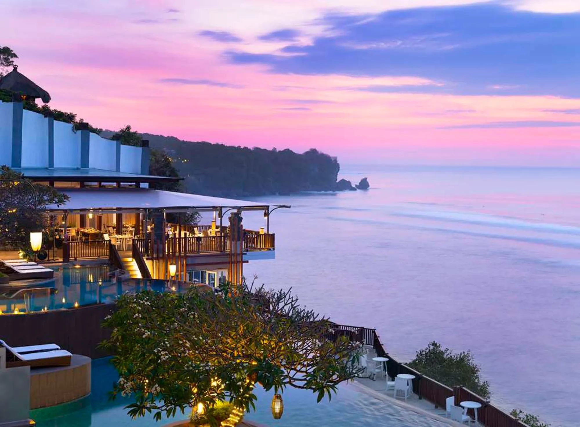 Anantara Uluwatu Bali Resort - cliffside resort view