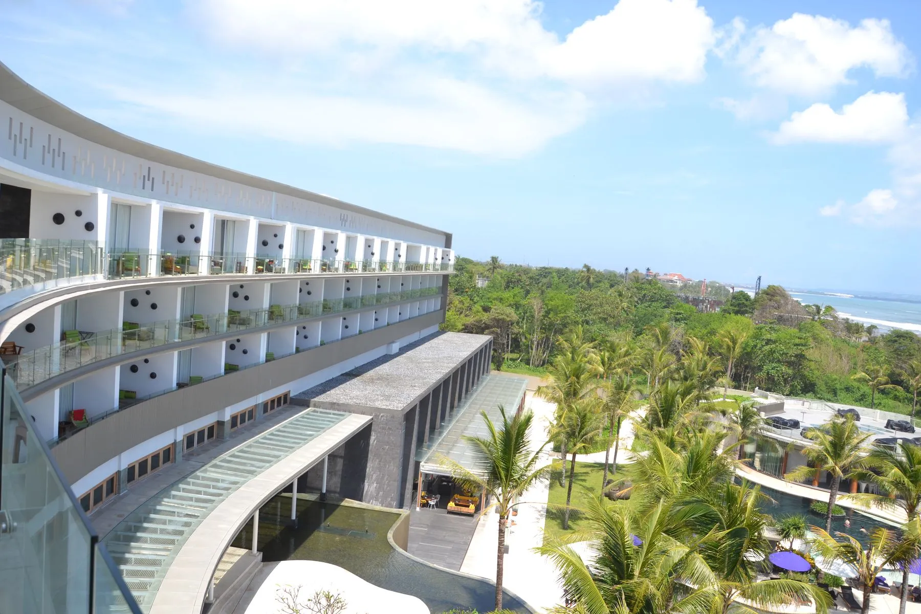W Bali - Seminyak, Bali - property / grounds